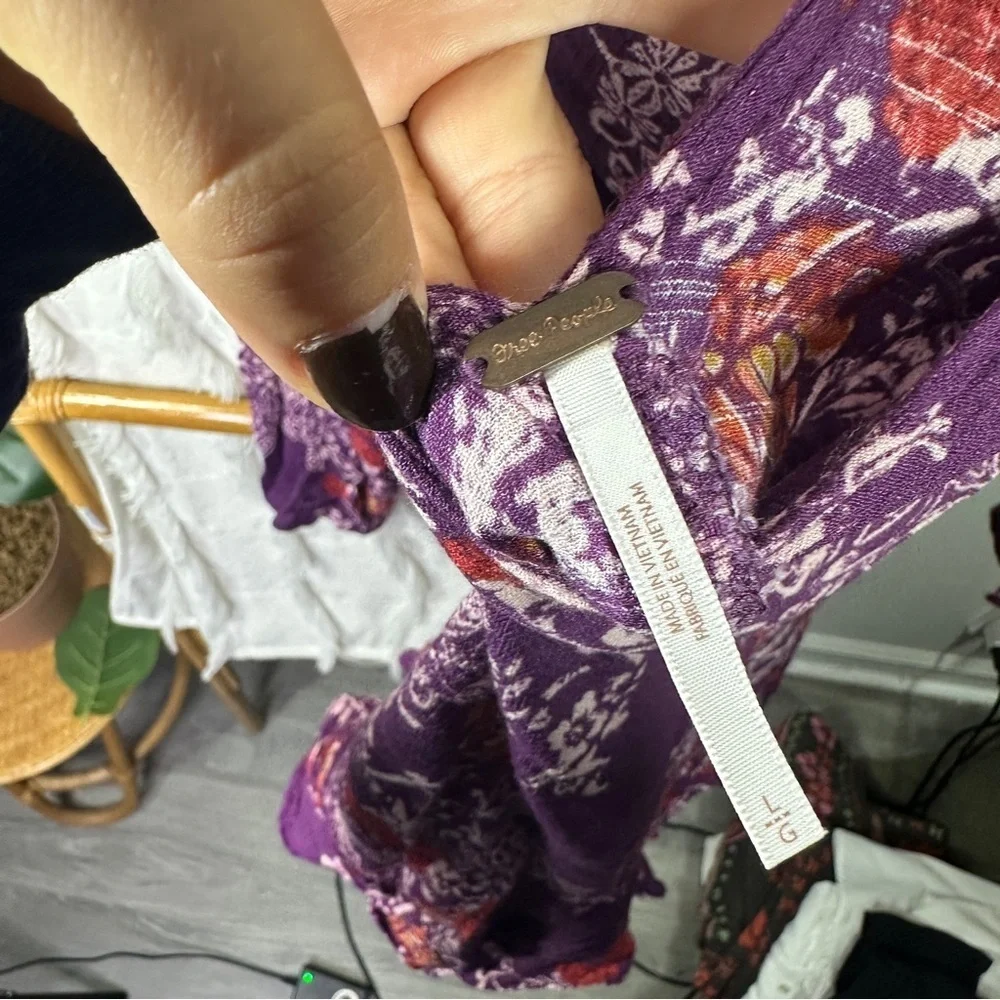 Free People Purple Floral Tunic Top sz L